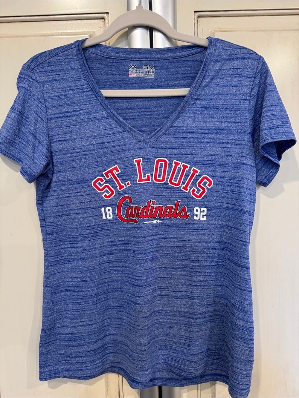 St Louis cardinals small Under Armour tee